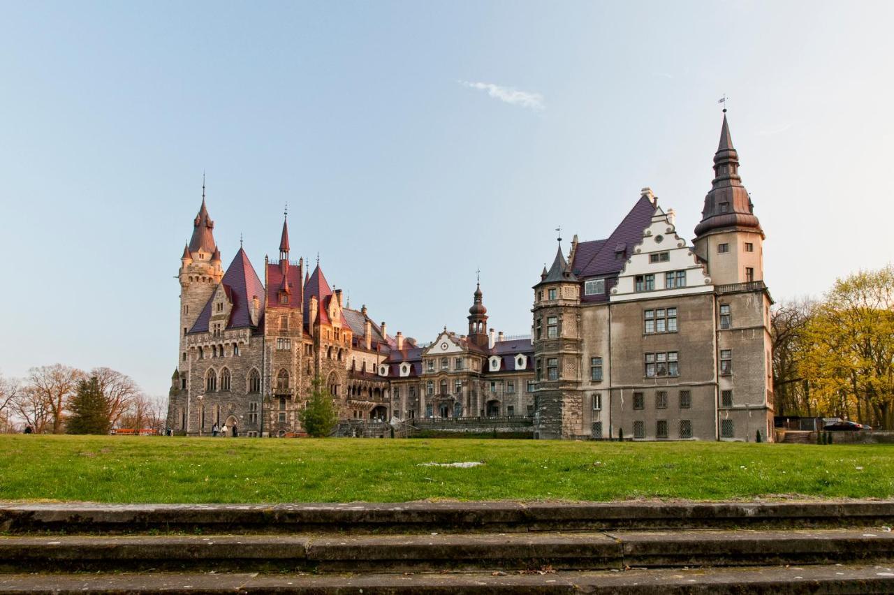 Moszna Zamek Hotel Exterior photo